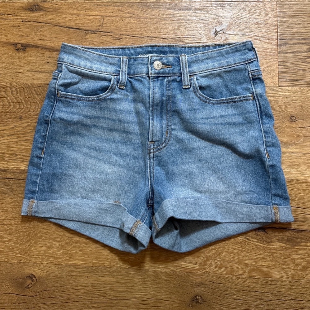 Old Navy High-Rise Wow Denim Shorts Womens 2 Blue Med Wash Rolled Cuff Stretch